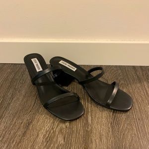 Steve Madden Issy Sandals